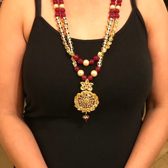 Traditional jewelry set brand new - Picture 3 of 3